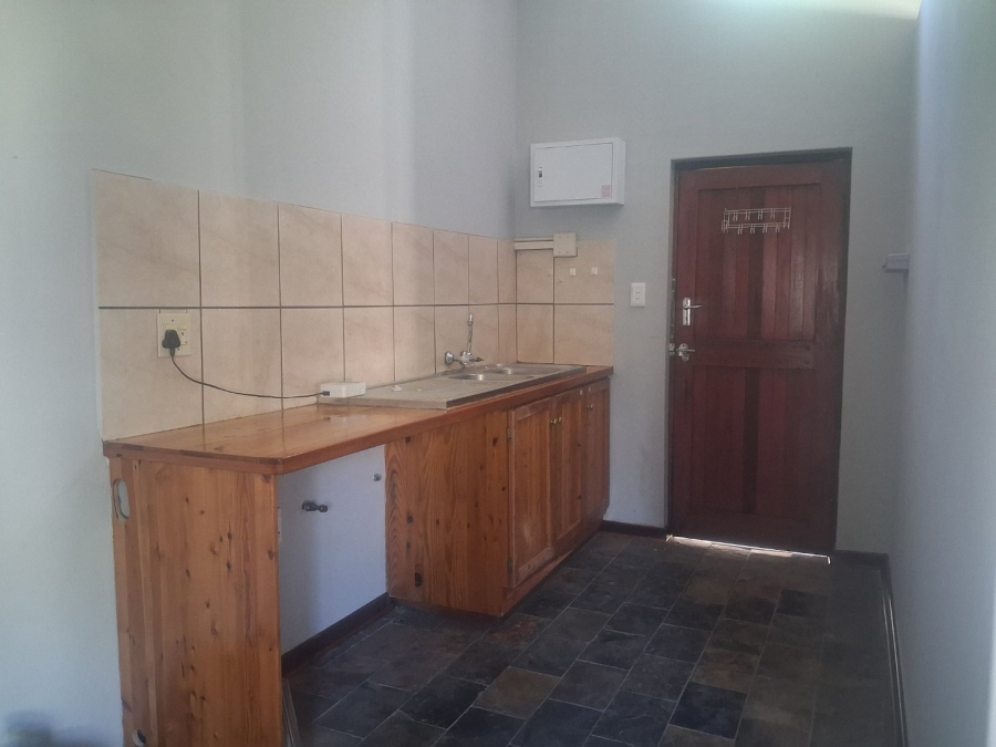 To Let 1 Bedroom Property for Rent in Westdene Free State